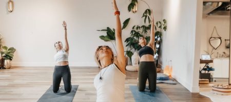 5 Key Benefits of Joining a Yoga Studio in Toronto’s Vibrant Community