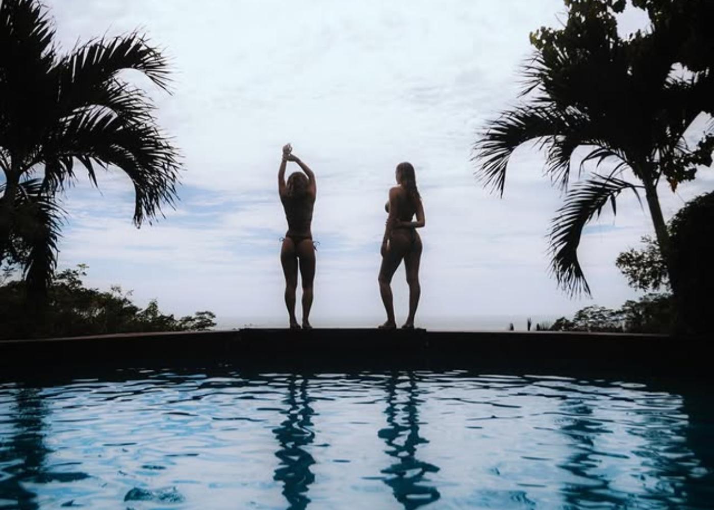 AT OM Yoga Retreat Costa Rica ()